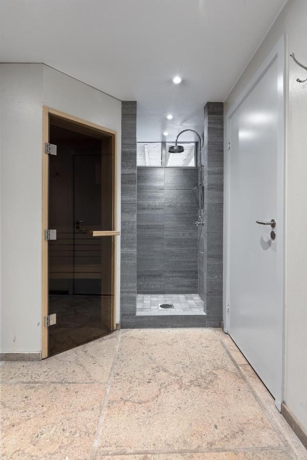 Fantastic 4 Bedroom Home In Bromma With Everything Στοκχόλμη Εξωτερικό φωτογραφία