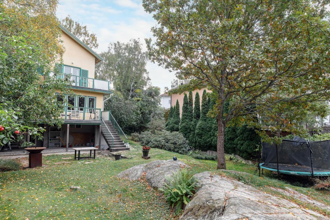 Fantastic 4 Bedroom Home In Bromma With Everything Στοκχόλμη Εξωτερικό φωτογραφία
