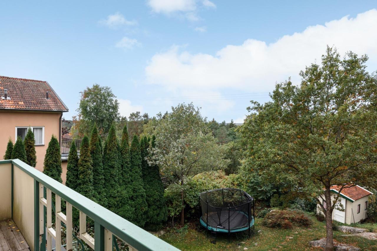 Fantastic 4 Bedroom Home In Bromma With Everything Στοκχόλμη Εξωτερικό φωτογραφία